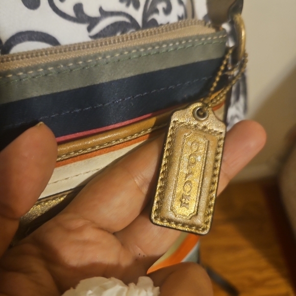 Vintage Y2K Coach 41674 Legacy Stripe Scarf Print  Crossbody 65th Anniversary - Picture 3 of 11